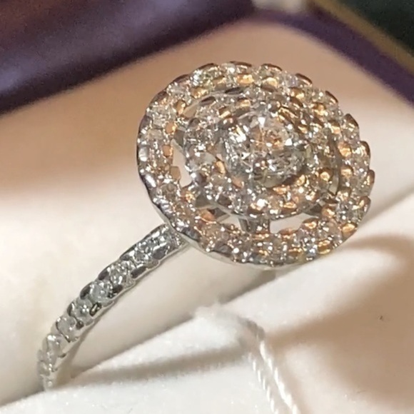 14k Dimond ring “round plate” very beautiful super modern and very stylish - Picture 1 of 4